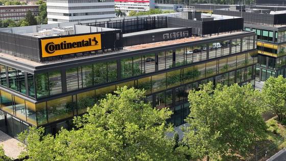 라인메탈과 군수품 생산에 협력하기로 한 컨티넨탈 AG. 컨티넨탈 AG