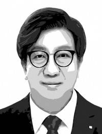 ▲ 신율 명지대 정치외교학과 교수