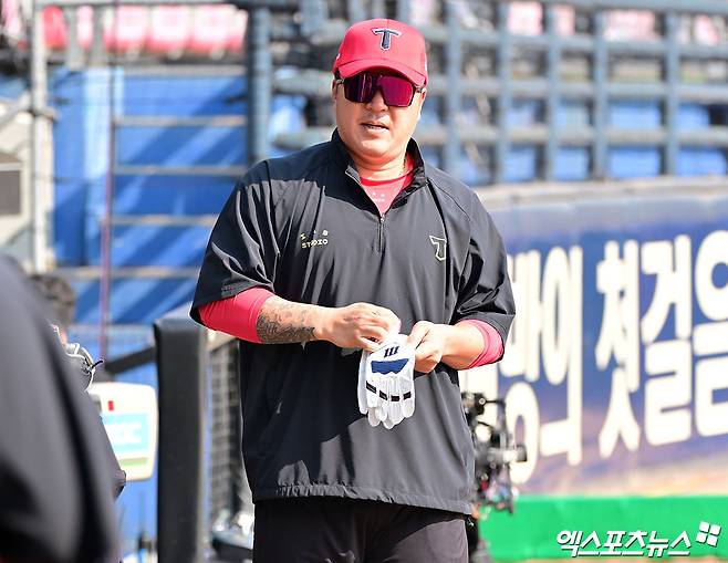 22일 오후 광주기아챔피언스필드에서 열리는 '2025 신한 SOL Bank KBO리그' NC 다이노스와 KIA 타이거즈의 개막전 경기, KIA 최형우가 훈련에 임하고 있다. 광주, 김한준 기자