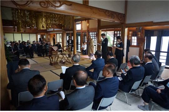 일본 사찰 다이린지(大林寺)에서 1981년 3월26일부터 매년 열리고 있는 안중근 의사 추모 법요 장면. 안중근의사숭모회 제공