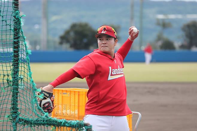 ▲ 팀 육성 문화의 물줄기를 바꾸기 위해 여러 방면에서 작업에 착수한 추신수 SSG 구단주 특별보좌역 및 육성총괄 ⓒSSG랜더스