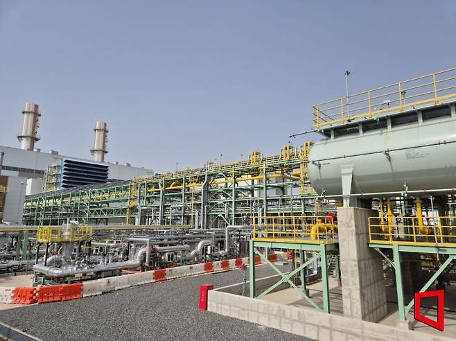 지난 25일 울산 남구에 위치한 울산 GPS 전경. 좌측에 솟은 두 대의 기기가 지멘스 최신식 가스터빈 2대가 위치한 동이다. 2025.03.25. 오지은 기자