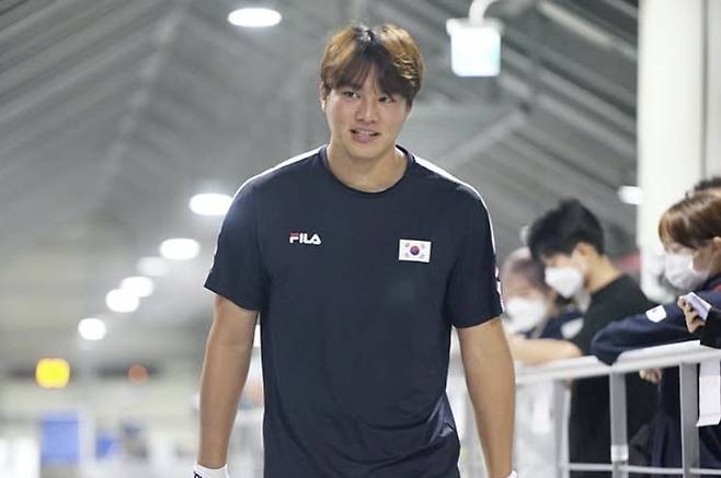 ▲ 강한. 출처| 강한 인스타그램