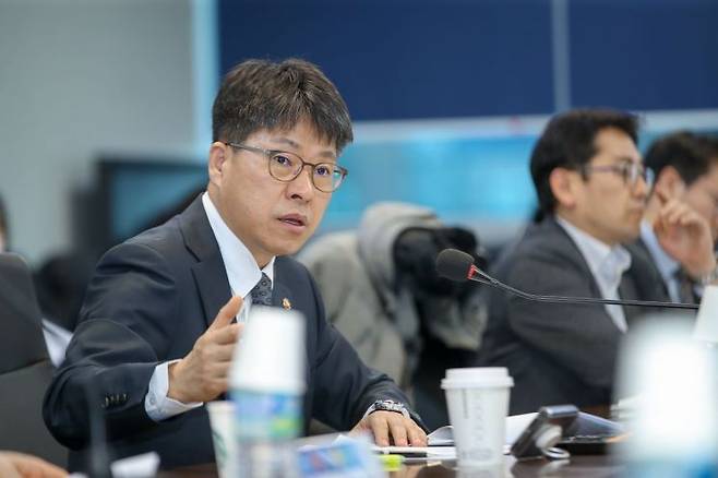진현환 국토교통부 1차관이 지난해 간담회에서 발언하고 있다. 국토부 제공, 연합뉴스