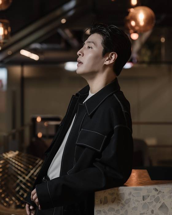 강하늘