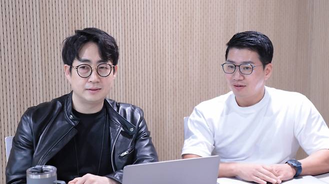 윤우진(왼쪽), 김동수 넥스트에디션 공동대표 /사진제공=디캠프