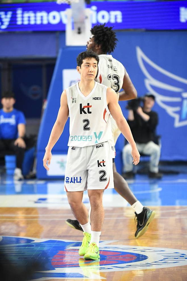 18일 한국가스공사와의 6강 PO 4차전에 나선 KT 허훈. 사진=KBL