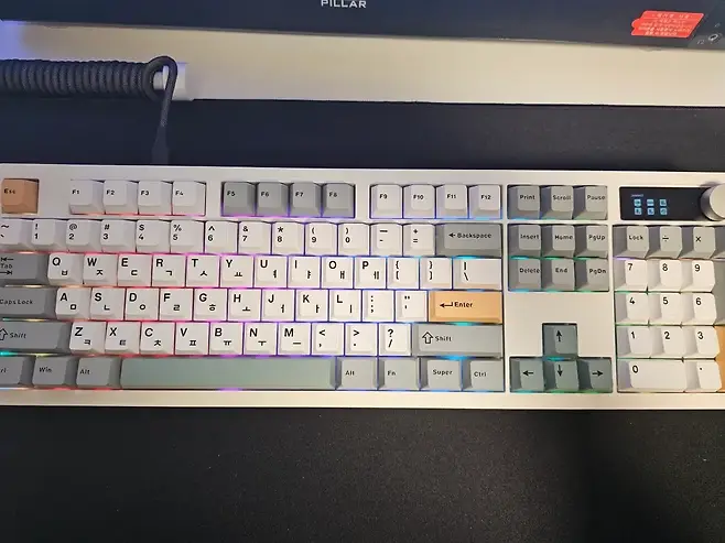 PILLAR Esc F1 F2 F3 F4 F5 F6 F7 F8 F9 F10 F11 F12 Print Scroll Pause BB B BB 2 3 4 5 6 7 Backspace 8 Insert 9 Home PgUp Lock 0 x 1 Q W E R T Y U 0 P Tab 7 8 9 R K C 7 Y Delete End PgDn 1 P 1 F H 11 A S F G H J K L 4 5 Caps 6 Lock K Enter O L 2 L 1 Z X C V B N M T Shift t 1 2 3 Shift II T Win 0 rl Alt Alt Fn Super Ctrl