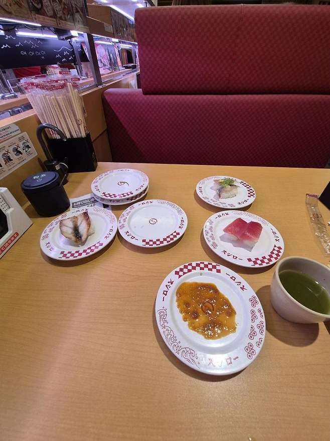 7fed8273b58669f351ed87e7438277736ec39d25025a4b1bf5ef83b5a15a379d