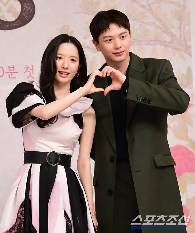 17일 목동 SBS사옥에서 SBS 금토드라마 '귀궁' 제작발표회가 열렸다. 제작발표회에 참석한 배우 김지연, 육성재. 목동=송정헌 기자songs@sportschosun.com/2025.04.17/