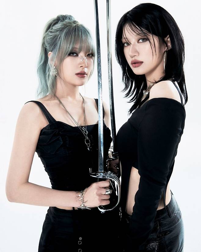 ▲ 빌리 문수아X시윤 ⓒ 미스틱스토리