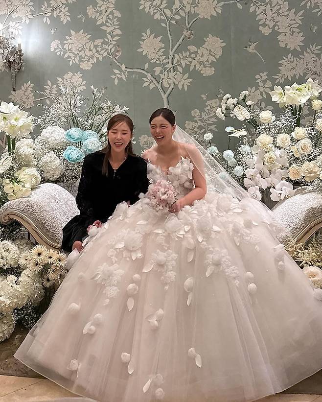 사진 = 신지 인스타그램 캡처