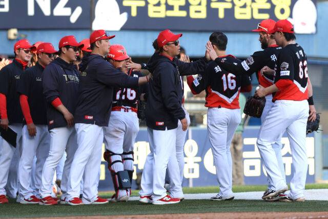 KIA 타이거즈 선수단./KIA 타이거즈