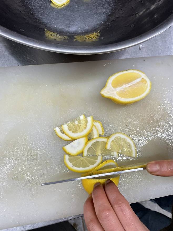 IMG_0891.jpeg 시골 레몬 사과차 만들기