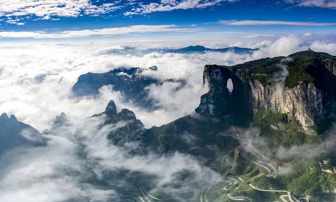 장가계 천문동 전경