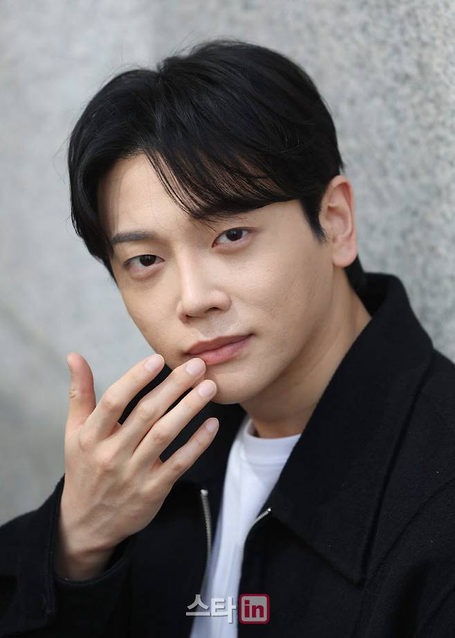 KBS2 일일드라마 ‘신데렐라 게임’에서 열연한 배우 권도형이 16일 서울 중구 통일로 KG타워에서 이데일리와 인터뷰를 하고 있다.(사진=노진환 기자)