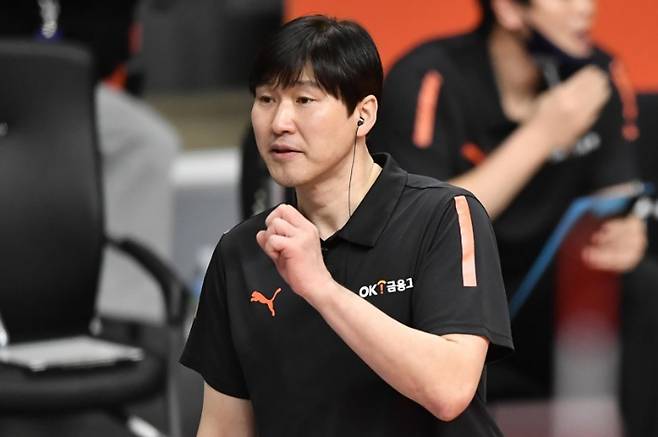 21세 이하 남자 배구 대표팀 감독으로 선임된 석진욱 전 OK저축은행 감독. 한국배구연맹