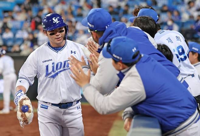 거침없이 치고 올라가는 삼성 라이온즈