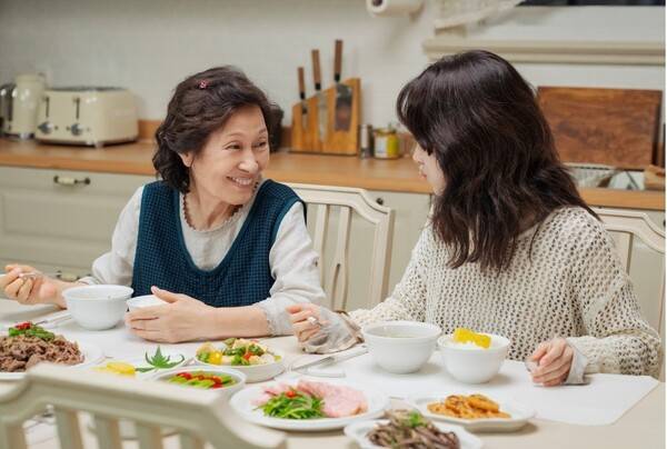 사진=스튜디오피닉스, SLL