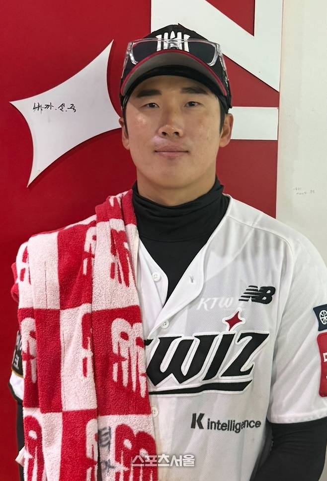 허경민이 인터뷰에 임하고 있다. 수원 | 박연준 기자 duswns0628@sportsseoul.com