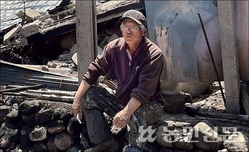 모든 게 탔지만 그래도 삶은 계속된다. 다시 살아갈 준비를 해야 한다. 영양=김도웅 프리랜서 기자