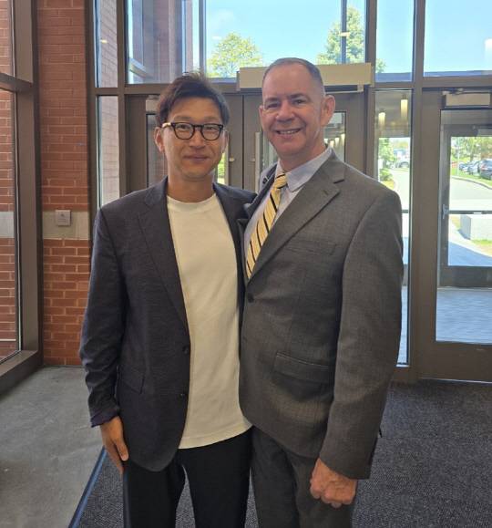 동국대 강장묵 교수(왼쪽)