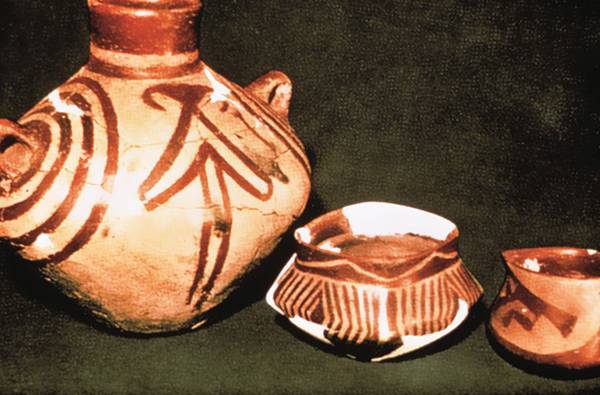 ‘항아리와 그릇’(기원전 5000년경)