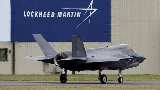 F35