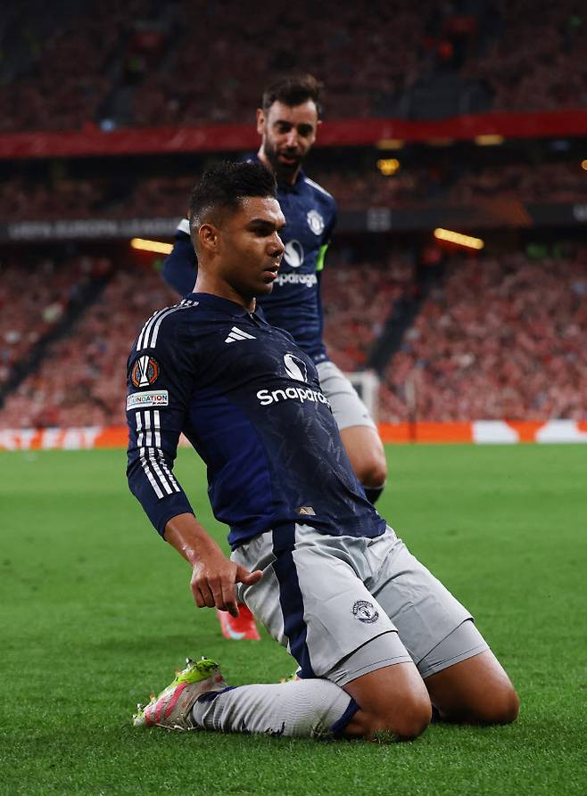 맨체스터 유나이티드의 카세미루가 선제골을 터뜨린 뒤 기뻐하고 있다. 사진=AFPBBNews