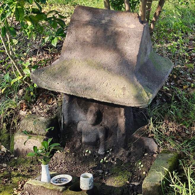 28b9d932da836ff23be68fe3418974659ea05214a276f8f39ca02d815f6e703fbf5e53