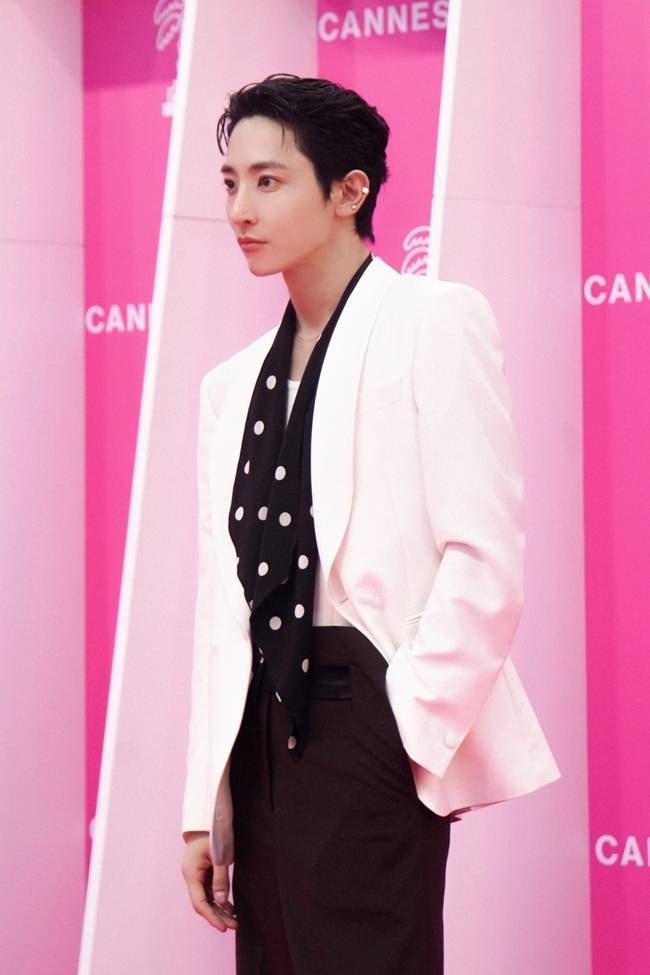 YG엔터테인먼트 제공