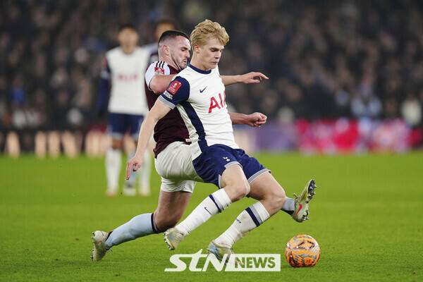 토트넘 홋스퍼 공격형 미드필더 루카스 베리발. 사진┃뉴시스/AP