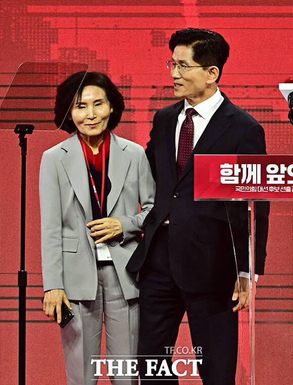 김문수 후보의 지극한 '아내 사랑'