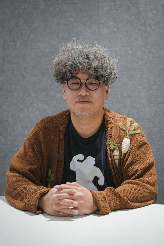 김홍선 감독이 '갱스 오브 런던 시즌3'를 향한 애정을 드러냈다. 웨이브 제공