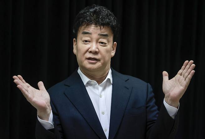 백종원 더본코리아 대표. 사진은 지난 3월28일 서울 서초구의 한 회의공간에서 열린 더본코리아 주주총회 /사진=뉴시스