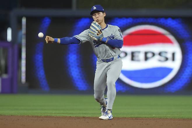 김혜성이 다저스 외야수 에르난데스의 빈자리를 메꾼다. 사진 | AP 연합뉴스