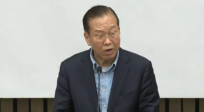 권영세 비상대책위원장이 6일 서울 여의도 국회에서 열린 의원총회에서 발언하고 있다. (국민의힘)