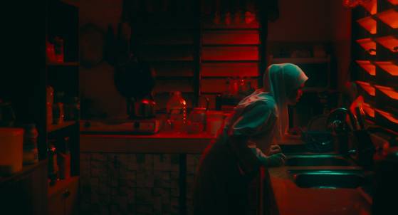 자판은 점차 호랑이가 되어가는 자신의 모습을 받아들이기 어려워한다. 사진 오드