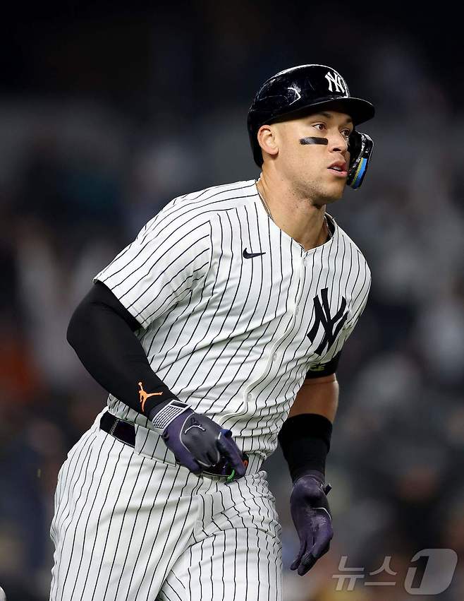 뉴욕 양키스 애런 저지가 메이저리그 전체 타율과 홈런, 타점 부문 선두에 올랐다. ⓒ AFP=뉴스1