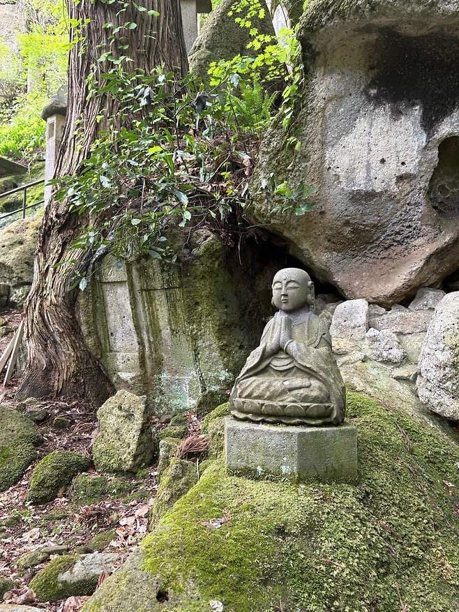 089f8673bc821cf7239b84e3309c701b86f0c843a88ec527b417f997877fd7ee3fc4622544d823ec514984dd7bb7173fc6e2ed70961d