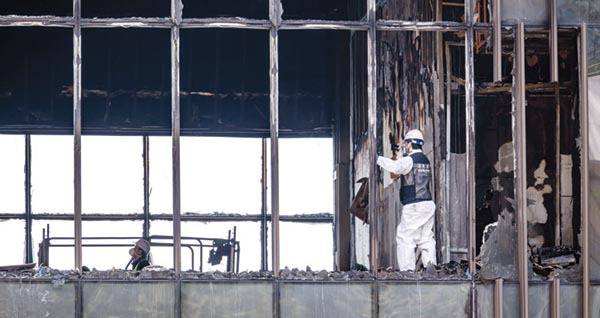‘반얀트리 해운대 부산’ 화재 현장 합동감식 모습. 국제신문 DB
