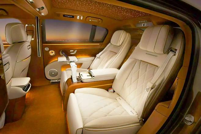 화웨이 마에스트로 S800 실내