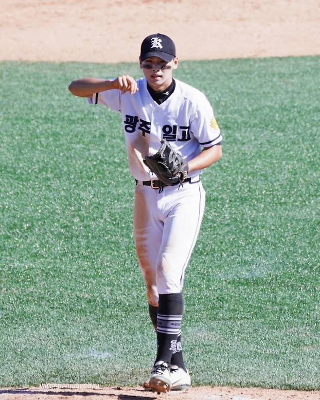광주일고 투수 겸 내야수 김성준이 메이저리그 텍사스 레인저스와 계약에 임박했다. 엑스포츠뉴스 DB