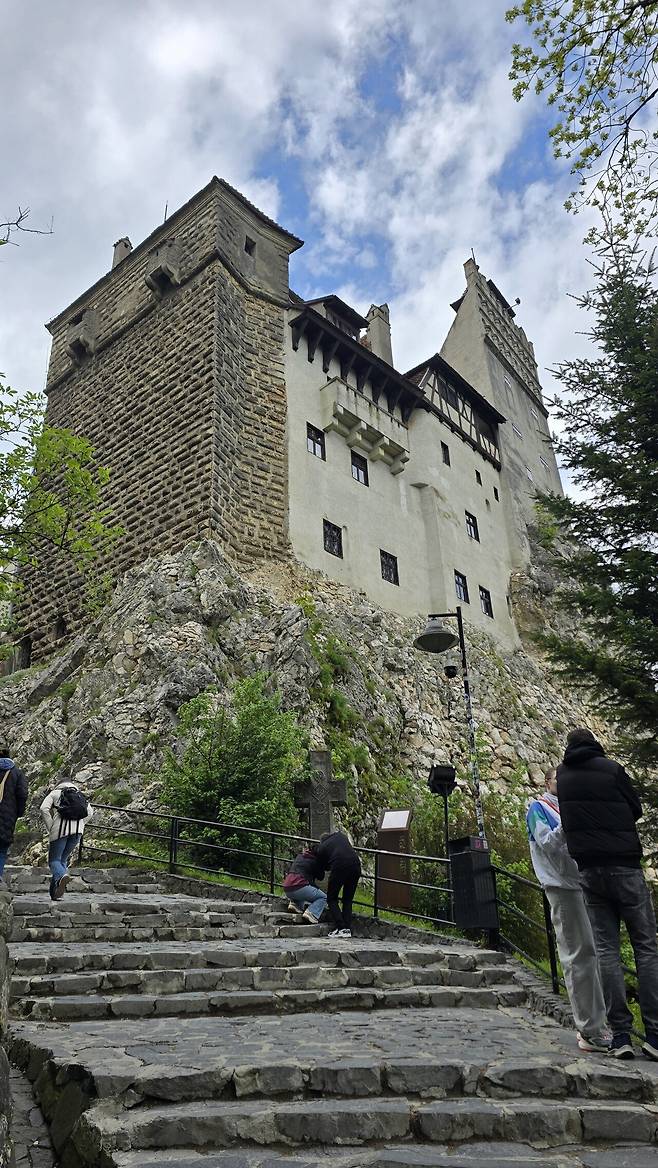 20250510_135122.jpg 드라큘라 성 여행