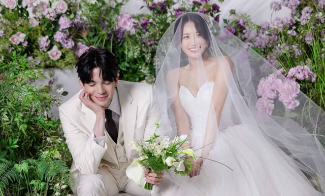 로빈이 영주권 관련 루머를 부인했다. 그는 김서연과 지난 3일 결혼식을 올렸다. 로빈 SNS