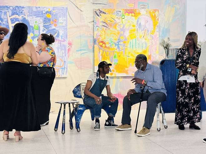 아프리카 예술가와 아프리카 이주민 예술가들에 집중하는 1-54 뉴욕이 10회째인 올해 월가 인근으로 장소를 옮겨 개막했다. Bora Kim