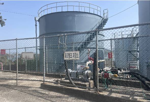 전남 완도의 한 기름저장시설. 전남도 제공