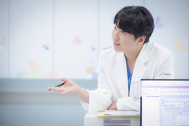 tvN 토일드라마 ‘언젠가는 슬기로울 전공의생활’ 이창훈