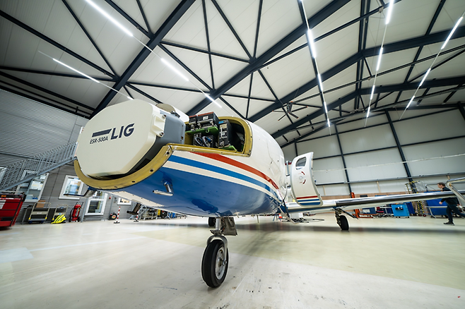 LIG 넥스원 ESR500A 레이더