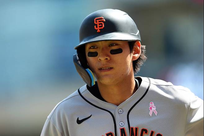 <yonhap photo-1016=""> 이정후. AFP=연합뉴스</yonhap>